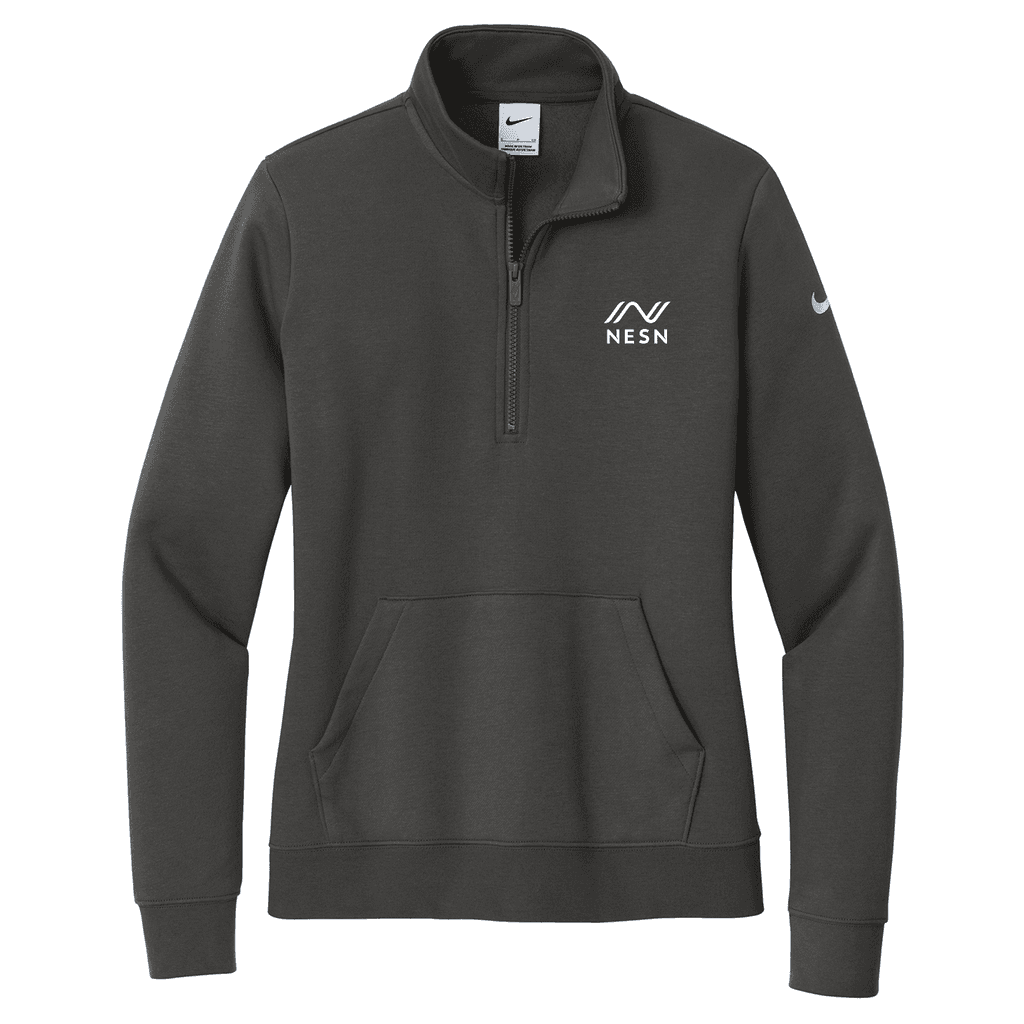Nike Women's Club Fleece Sleeve Swoosh 1/2-Zip - NESN